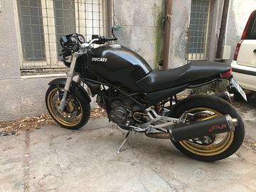 Ducati Monster 750 - 1999