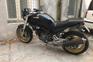 Ducati Monster 750 - 1999