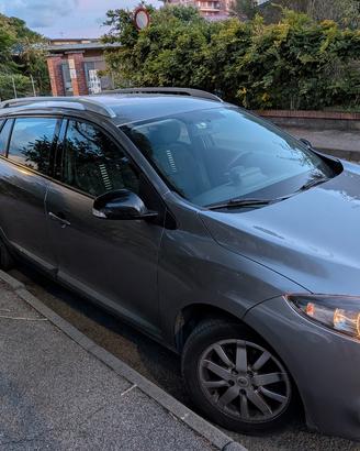 Renault Megane station wagon .
