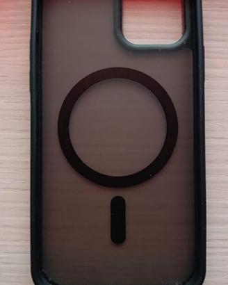 Cover MagSafe trasparente per iPhone 12