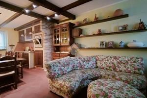 CASA SEMINDIPENDENTE A FOSSATO DI VICO