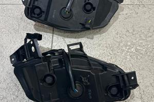 indicatori di direzione anteriori  