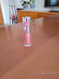 Lip oil essence