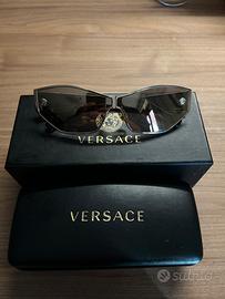 Occhiali da sole versace Cat-eye Mod.2205