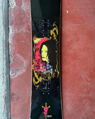 tavola snowboard nitro 146 cm
