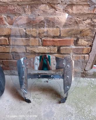Accessori VN 900 e bauletti givi