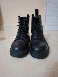 stivali dr.martens 39 1460 black