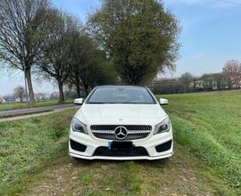 Mercedes-benz CLA 220 shooting brake