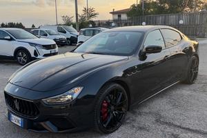 Maserati Ghibli V6 430 CV AWD Modena S Q4 09/2021