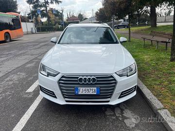 AUDI A4 5ª serie - 2017