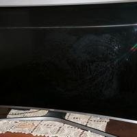 TV curva 50 pollici
