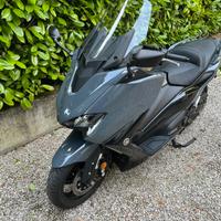 Yamaha T Max 560 2021