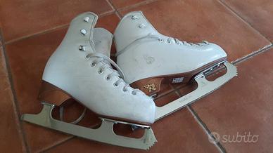 Pattini da ghiaccio 225