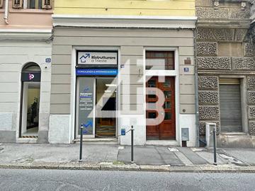 LOCALE - 42M² - VIA GINNASTICA, 19 (TS)