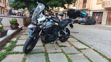 Triumph Tiger 1215 Explorer 