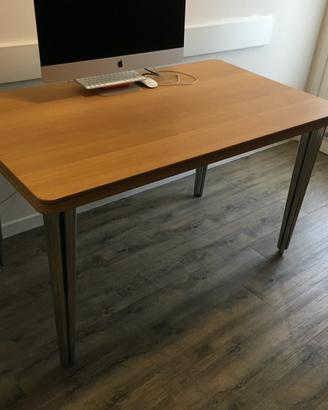 Tavolo PiggyBack Magis Design