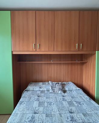 Arredamento per camerina in buone condizioni!