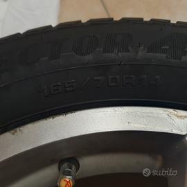 Gomme nuove + cerchi in lega 