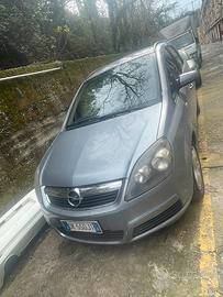 Opel zafira 1.9 CDTI