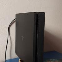 playstation  4 slim