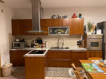 Cucina lineare 380 cm con elettrodomestici
