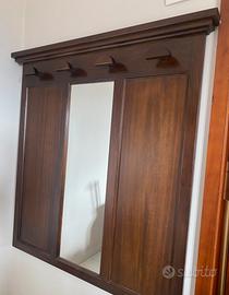 Specchio da ingresso con appendiabiti