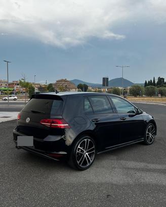 Volkswagen Golf 7 GTD 2.0 TDI 184 CV Manuale