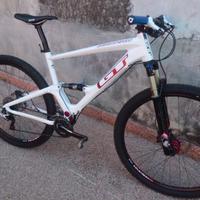 GT ZASKAR FULL SUSPENDED CARBON 29 NUOVA
