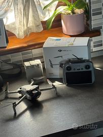 (NUOVO) DJI Mini 4 Pro COMBO RC2-LEGGERE DESCRIZIO