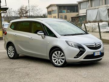Opel Zafira Tourer 1.6 Turbo Ecom
