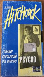 Racc.ta 42 VHS Sigillate con fascicoli-A.Hitchcock