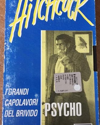 Racc.ta 42 VHS Sigillate con fascicoli-A.Hitchcock