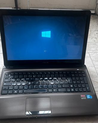 Pc portatile asus i3