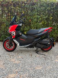 Aprilia SR GT 125 2022