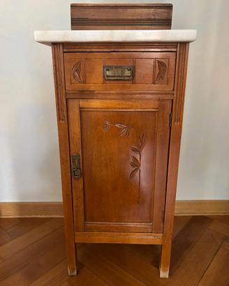Comodino Liberty con piano in marmo