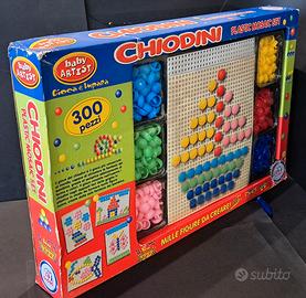 Scatolo Chiodini  300 Pezzi a 6 Colori –anni 80