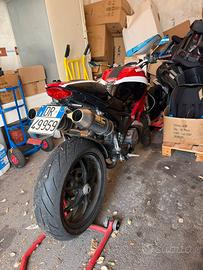 Monster 796 ducati corse
