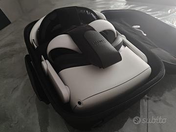 Visore VR Meta Quest 2 COME NUOVO