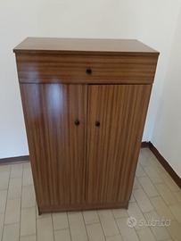 Scarpiera vintage in legno