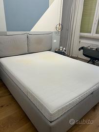 Letto contenitore matrimoniale Ikea con materasso