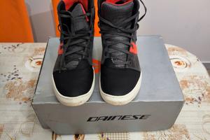 Scarpe Moto Dainese – Usate Solo 5 Volte – Ottime