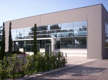 CAPANNONE A BORGO SAN GIACOMO