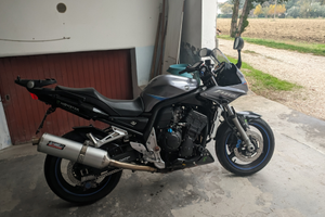 Yamaha FZS 1000 fazer
