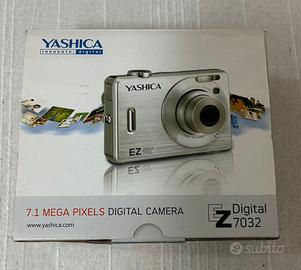 Digital camera yashica