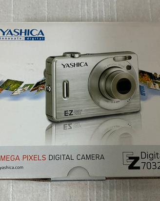 Digital camera yashica