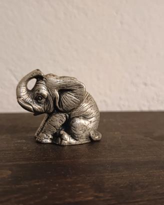 Statuetta elefantino in peltro 