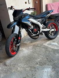 aprilia sx