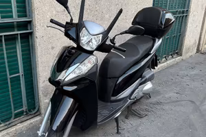 Honda SH 300i (2012) meccanica perfetto stato