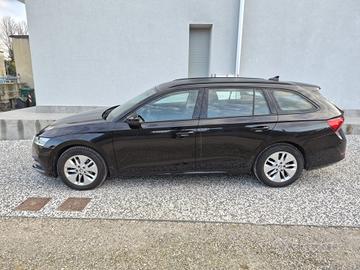 Skoda Octavia 2.0 TDI EVO SCR DSG Wagon Executive