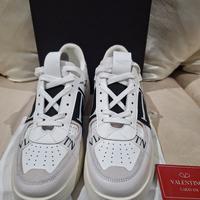 scarpe Valentino garavani 